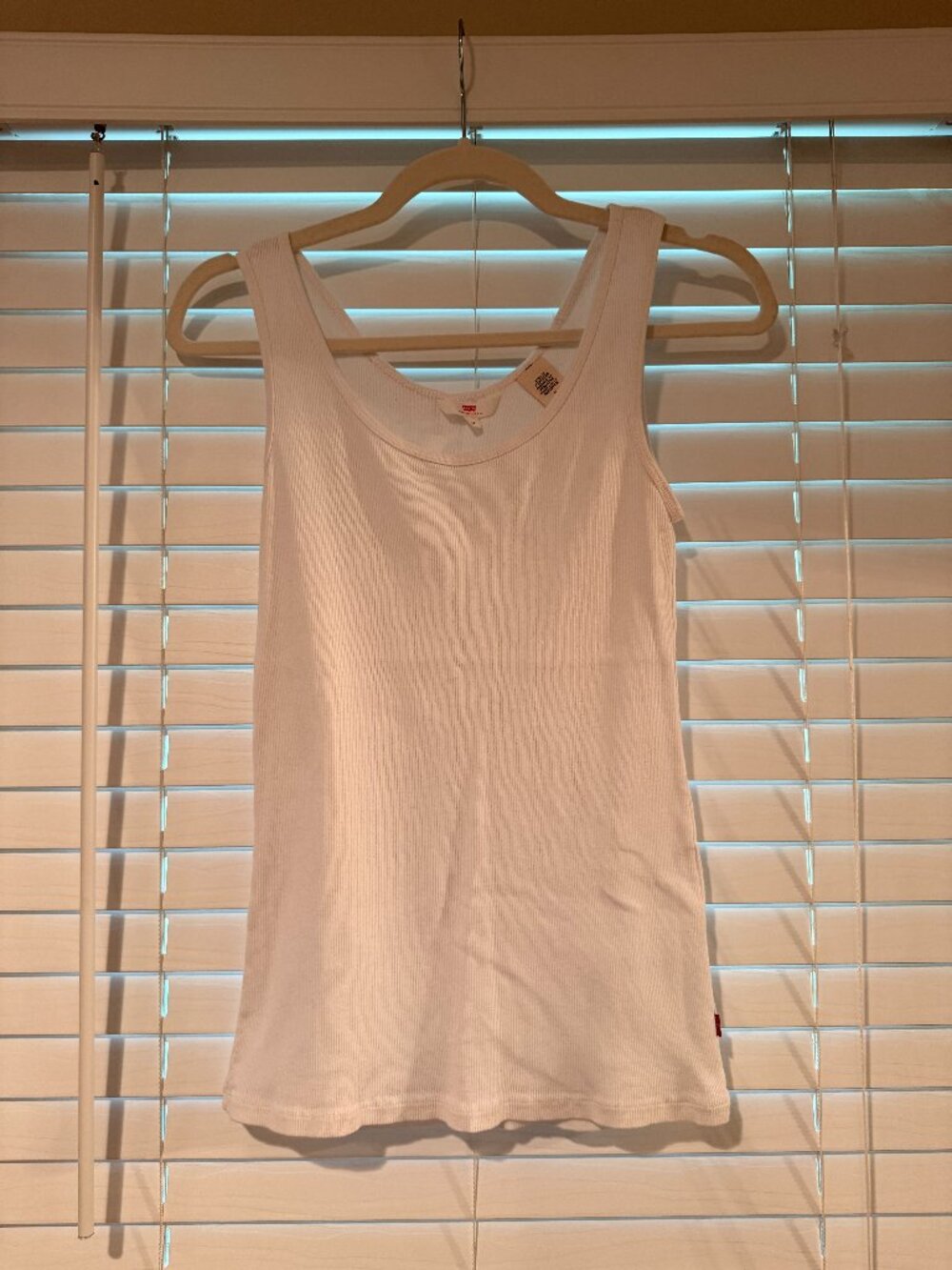 Levi's White Ribbed Tank Top